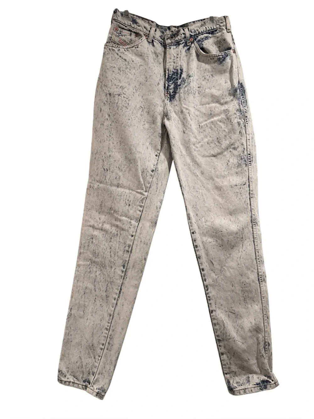 Bugle Boy Men’s Acid Wash Jeans
32x34 - Picture 3 of 14